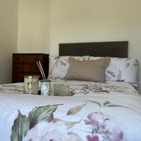 Comfortable Room Newbridge  Ngoại thất bức ảnh